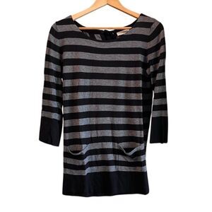 Ann Taylor LOFT Black & Gray Striped Top – Size M